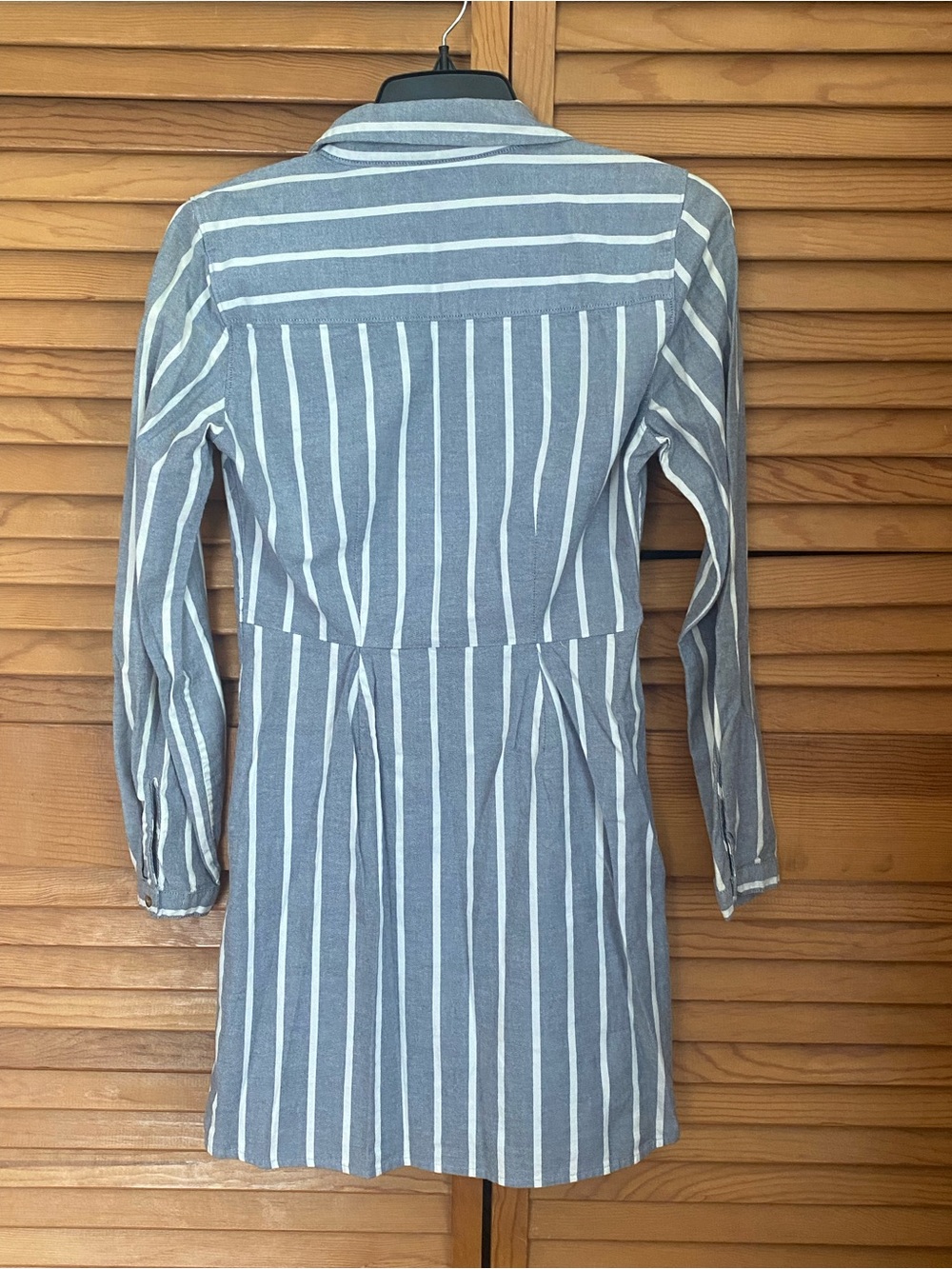 Striped Button-Down Dress - Picture 3 of 4